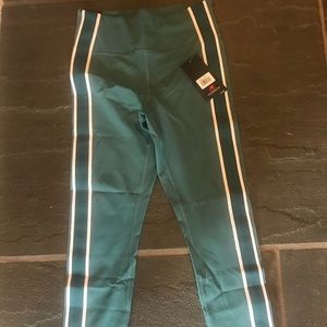 Women’s New Balance workout pants